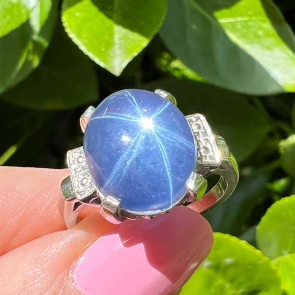 VINTAGE 10K WHITE GOLD SYNTHETIC STAR BLUE SAPPHIRE CATSEYE SPINEL CABOCHON RING - Picture 4 of 16
